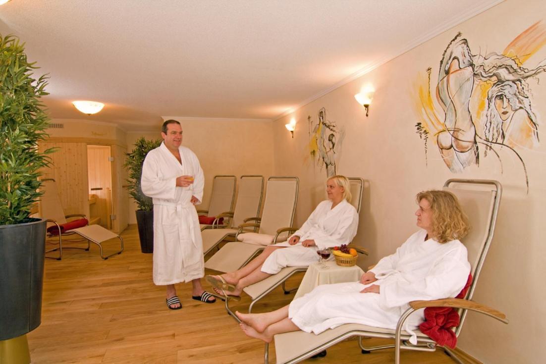 Gasthof Hotel Reif Konigstein in der Oberpfalz Ngoại thất bức ảnh